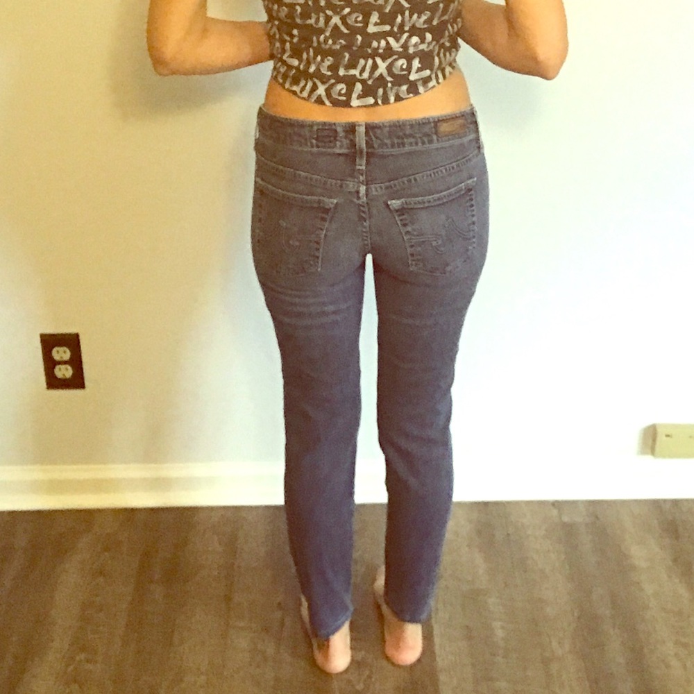 AG Tomby relaxed fit jeans, size 26R, ankle length